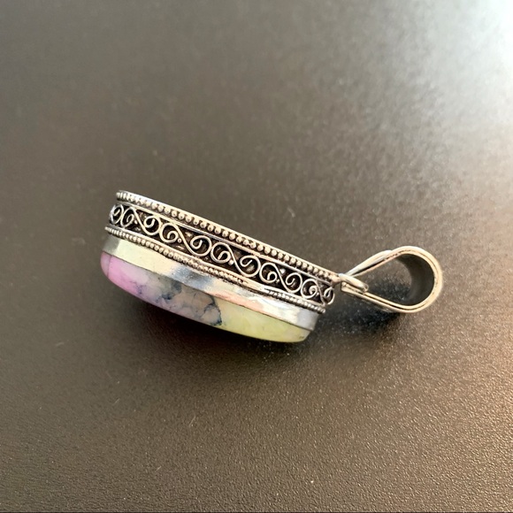 Stunning Rainbow Solar Quartz 925 Sterling Silver Pendant OOAk Artisan Crafted - Picture 3 of 3